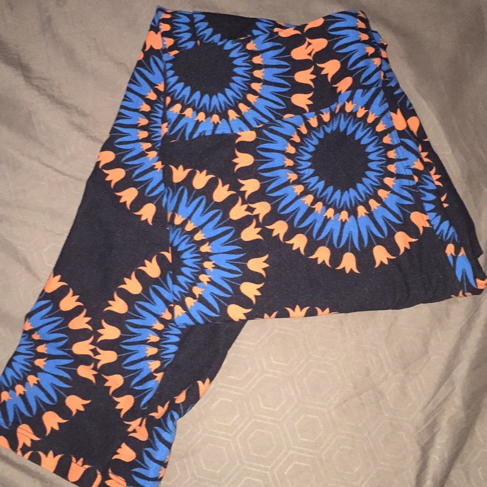Lularoe one size leggings